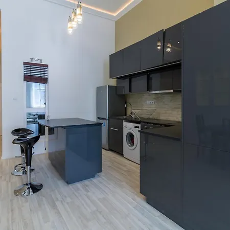 Spacious Riverside Residency - Magnificent View Budapest Exterior photo